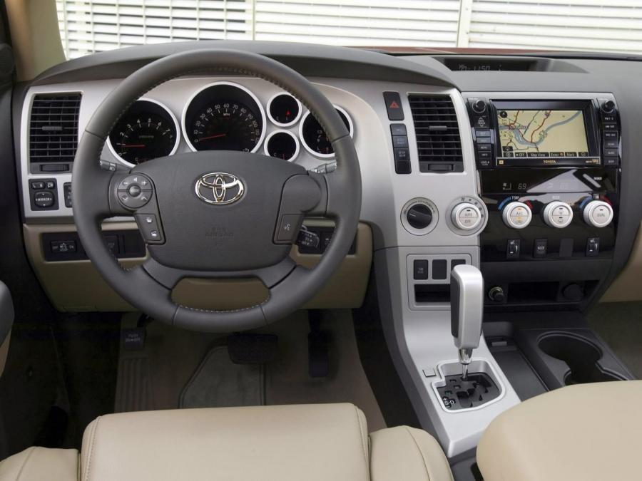  Toyota Tundra CrewMax Limited 2007 года  (фото 19 из 74)